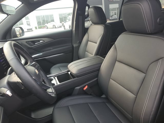 Certified 2026 Chevrolet Traverse LT w/ Driver Confidence Package AWD/4WD image 18