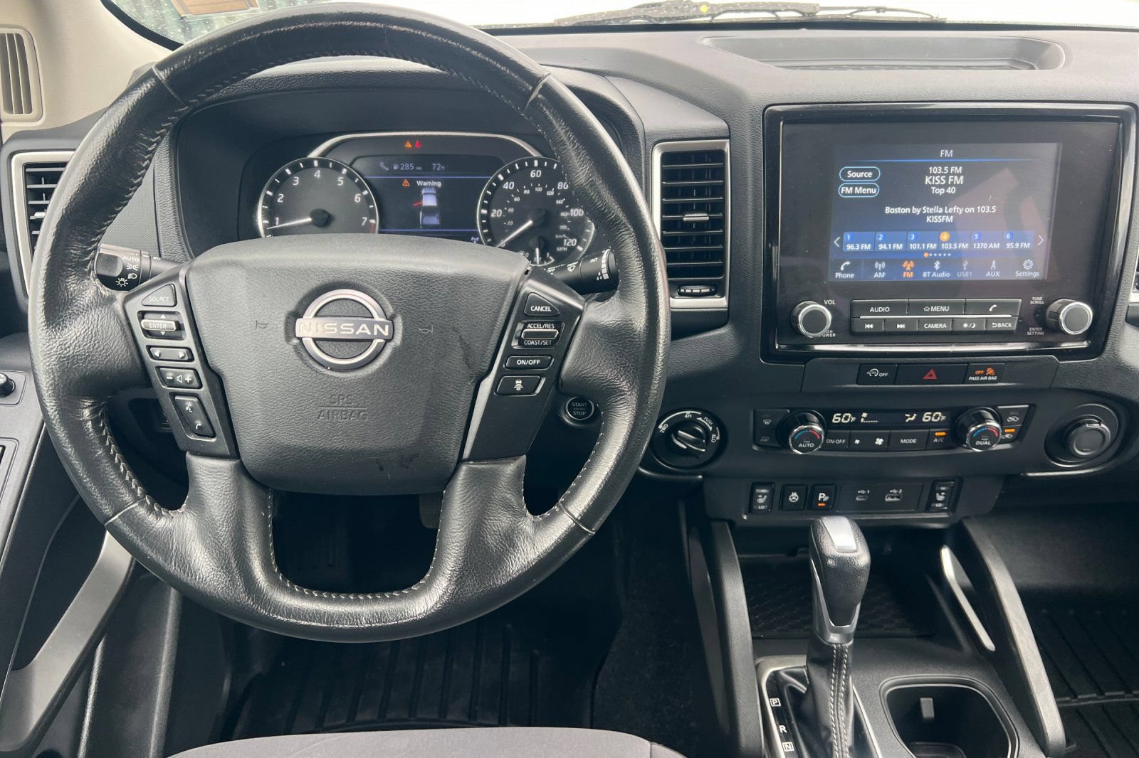Used 2023 Nissan Frontier SV w/ Technology Package AWD/4WD image 11
