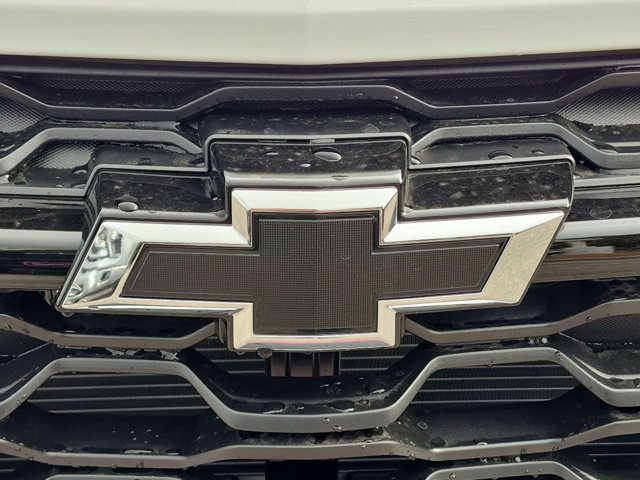 New 2026 Chevrolet Trax LT w/ Sunroof Package FWD image 16