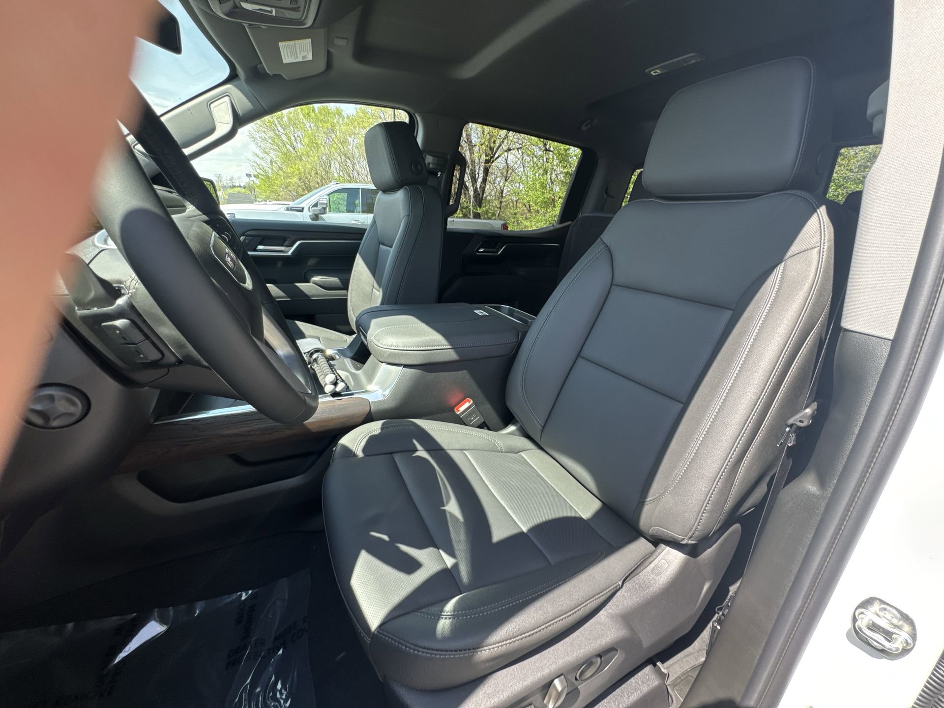 New 2026 GMC Sierra 1500 SLT w/ SLT Premium Plus Package AWD/4WD image 13