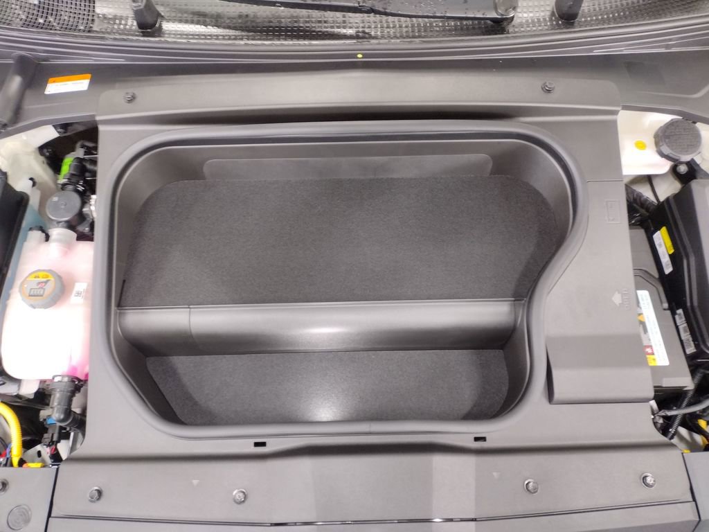 New 2025 Hyundai Ioniq 6 SEL AWD/4WD image 6