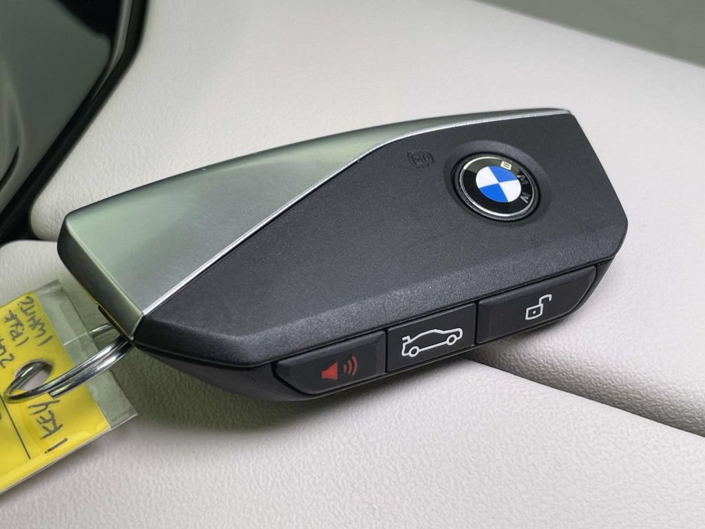New 2027 BMW 530i xDrive w/ M Sport Package AWD/4WD image 38