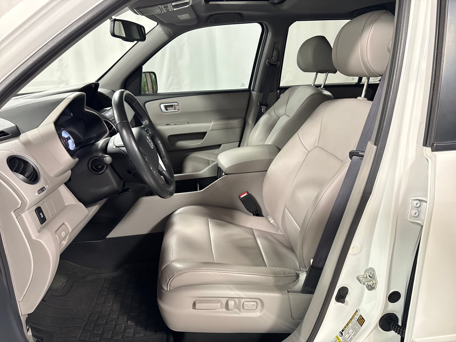 Used 2015 Honda Pilot EX-L image 3