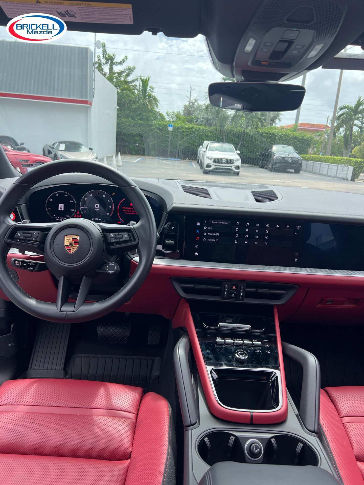 Used 2024 Porsche Cayenne AWD/4WD image 21