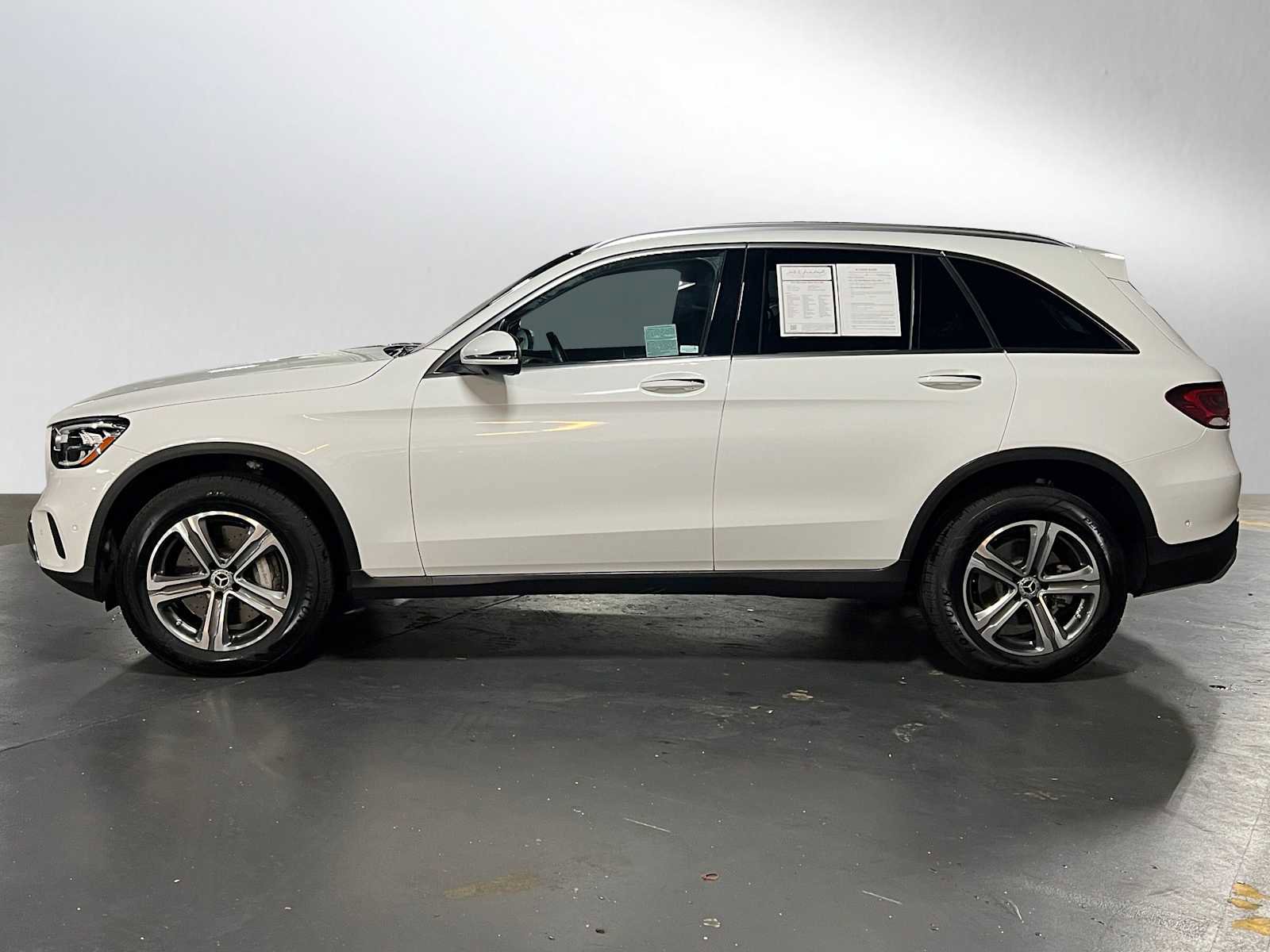 Used 2022 Mercedes-Benz GLC 300 4MATIC image 6