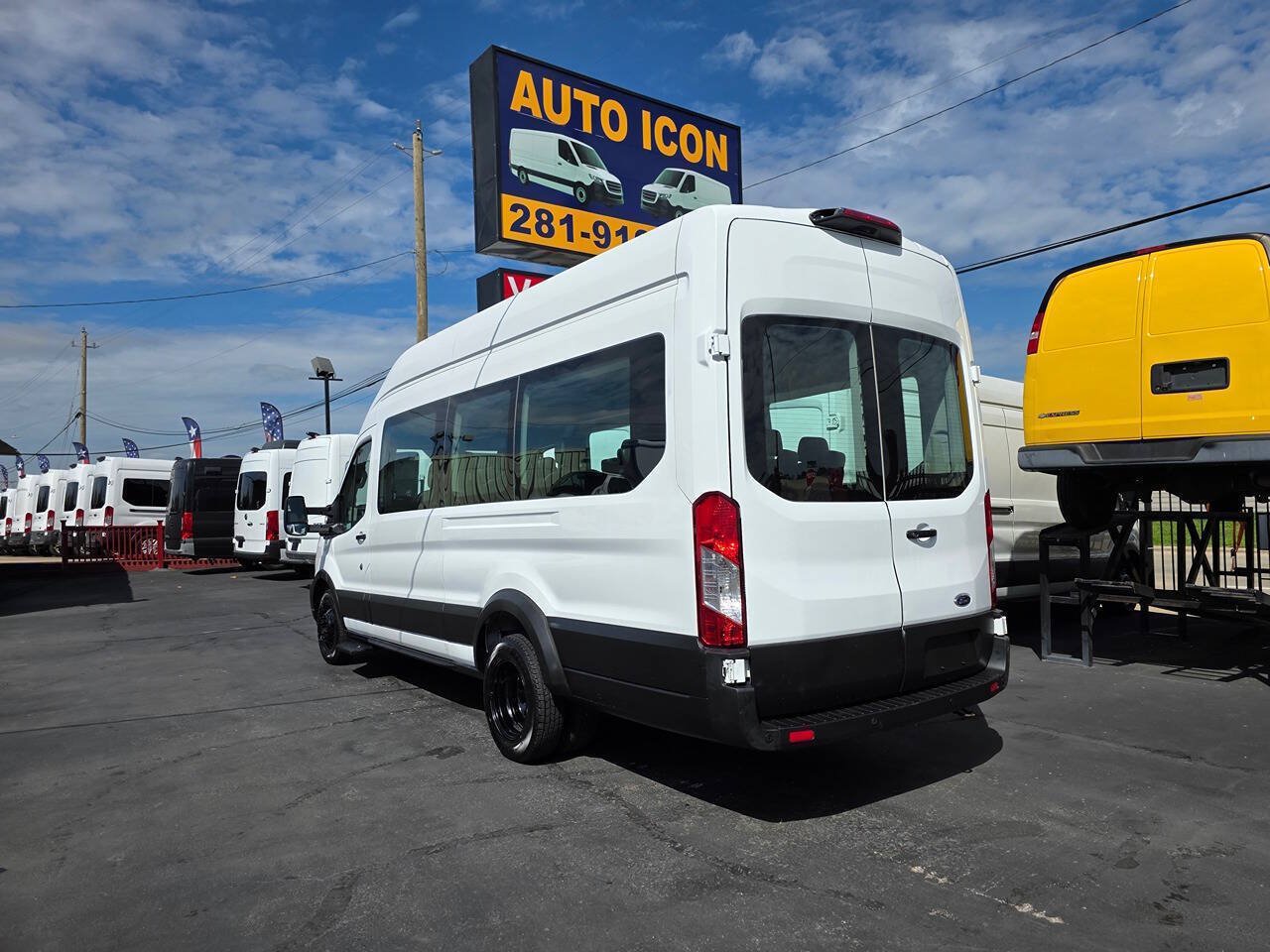 Used 2021 Ford Transit 350 XL RWD image 2