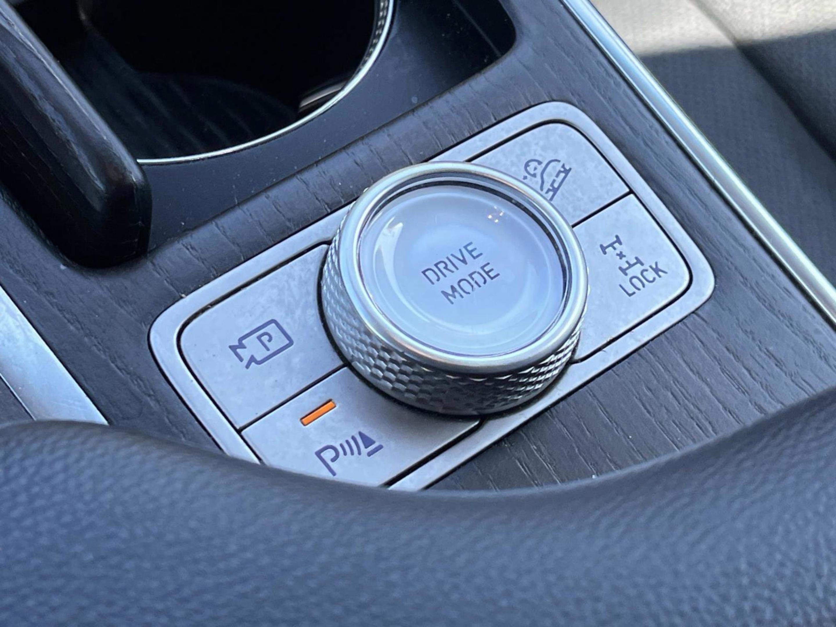 Used 2024 Genesis GV80 2.5T image 36