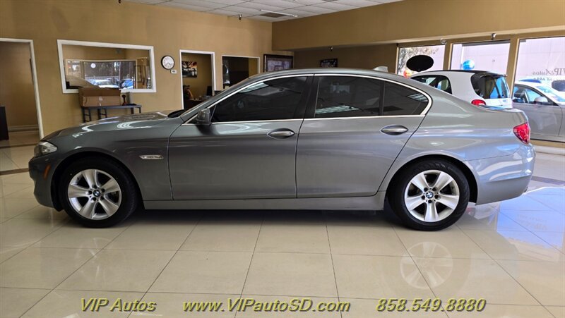 Used 2012 BMW 528i Sedan RWD image 6