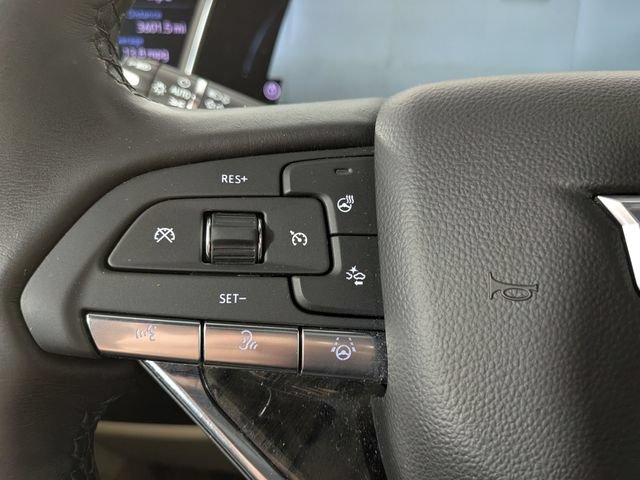 Certified 2024 Cadillac Escalade Premium Luxury AWD/4WD image 8