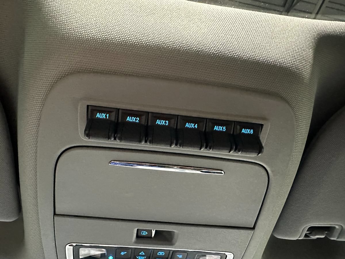 Used 2024 Ford F250 Lariat w/ Lariat Ultimate Package AWD/4WD image 52