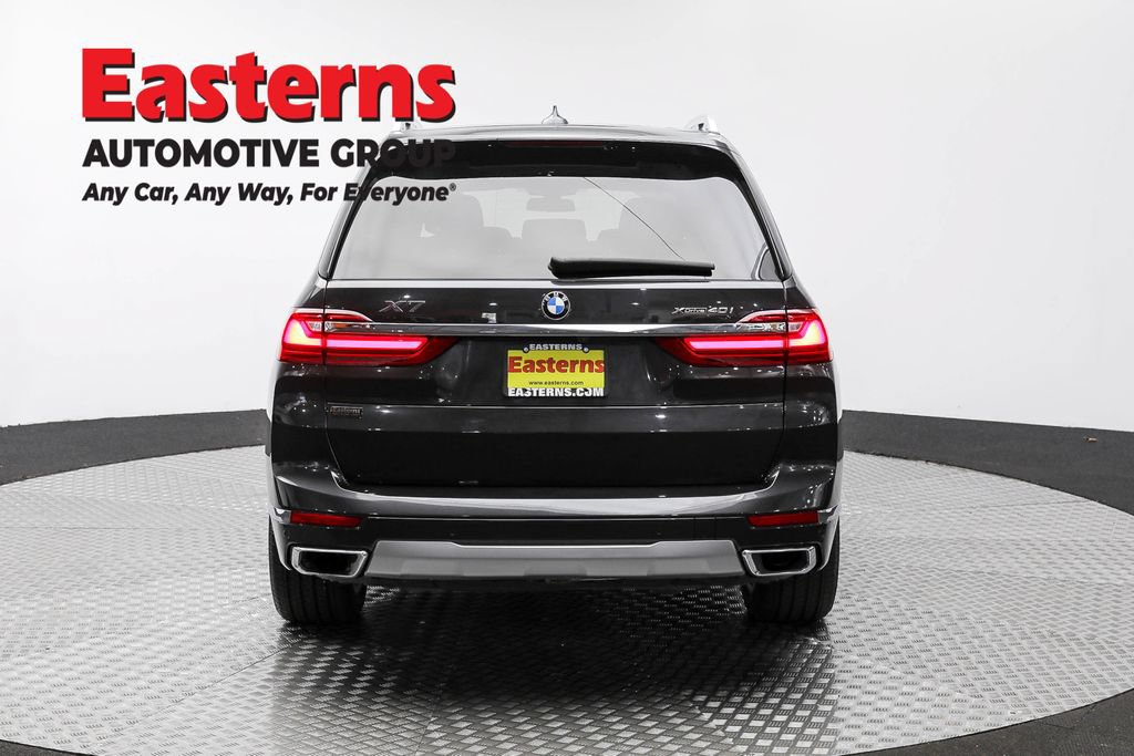 Used 2022 BMW X7 xDrive40i w/ Premium Package AWD/4WD image 6