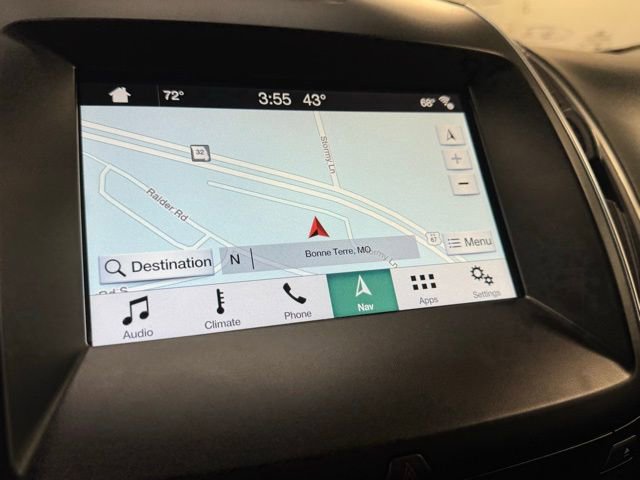 Used 2018 Ford Edge Titanium w/ Technology Package image 16