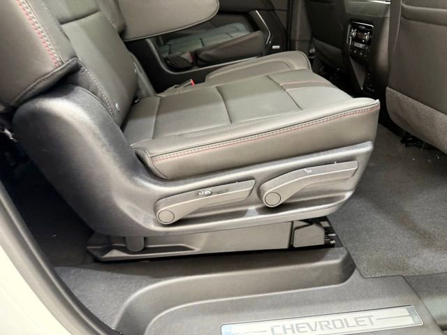New 2025 Chevrolet Suburban RST w/ RST Capability Package image 28