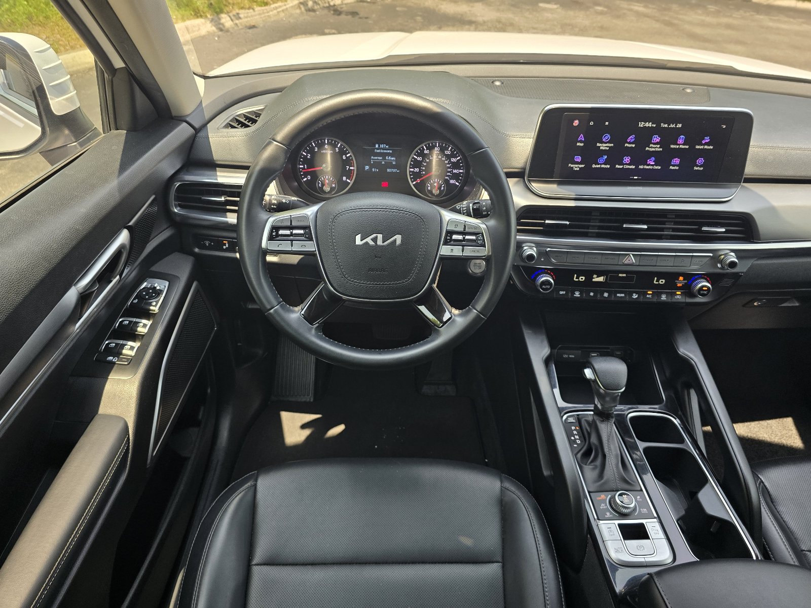 Used 2022 Kia Telluride LX AWD/4WD image 13