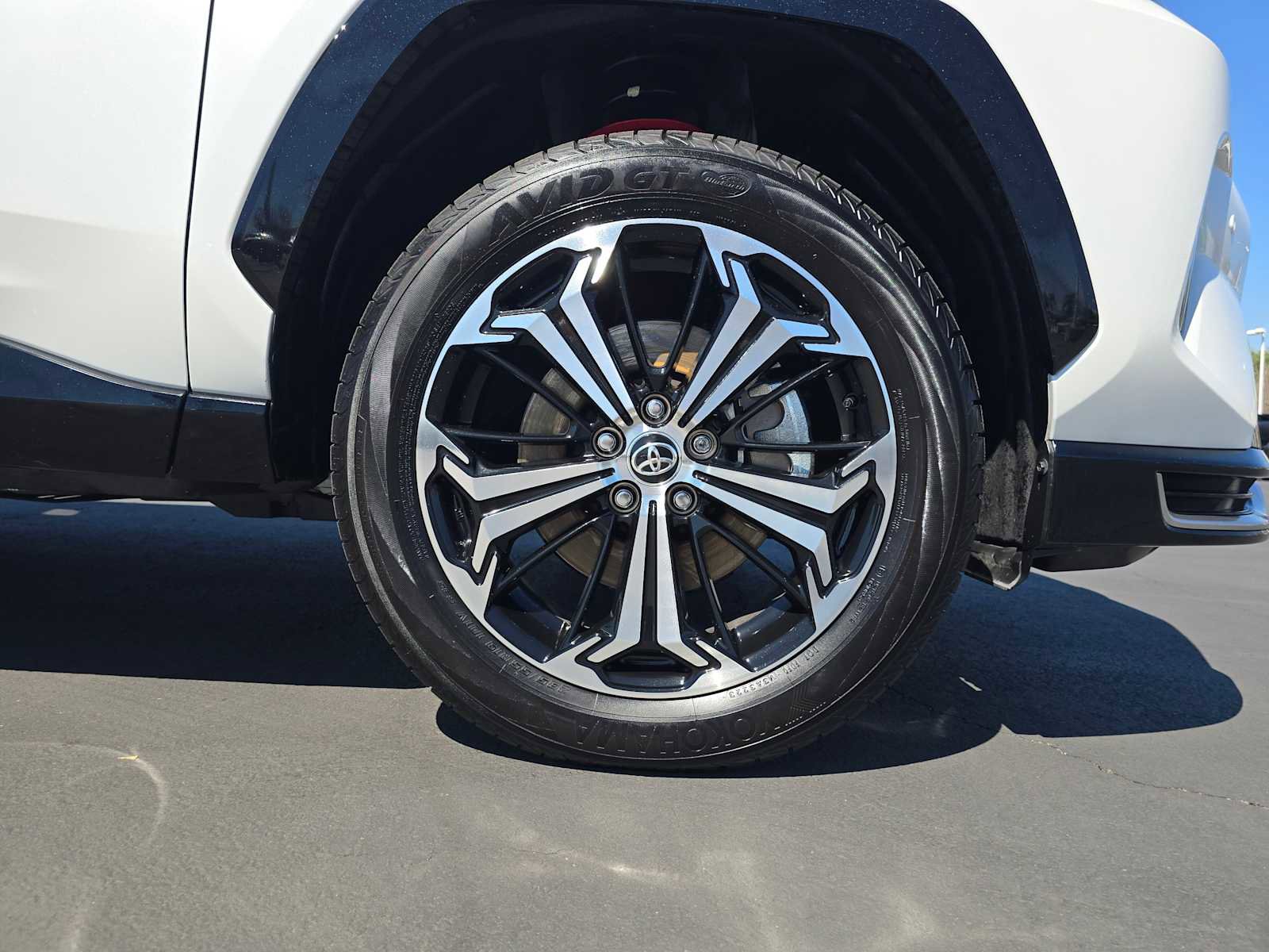 Used 2023 Toyota RAV4 XSE w/ Premium Package image 9