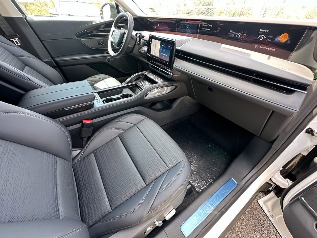 New 2026 Lincoln Nautilus Reserve w/ Jet Appearance Package AWD/4WD image 22