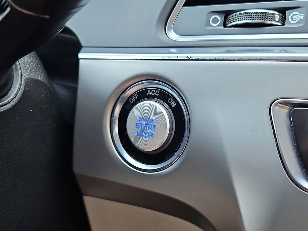 Used 2016 Hyundai Sonata SE image 17