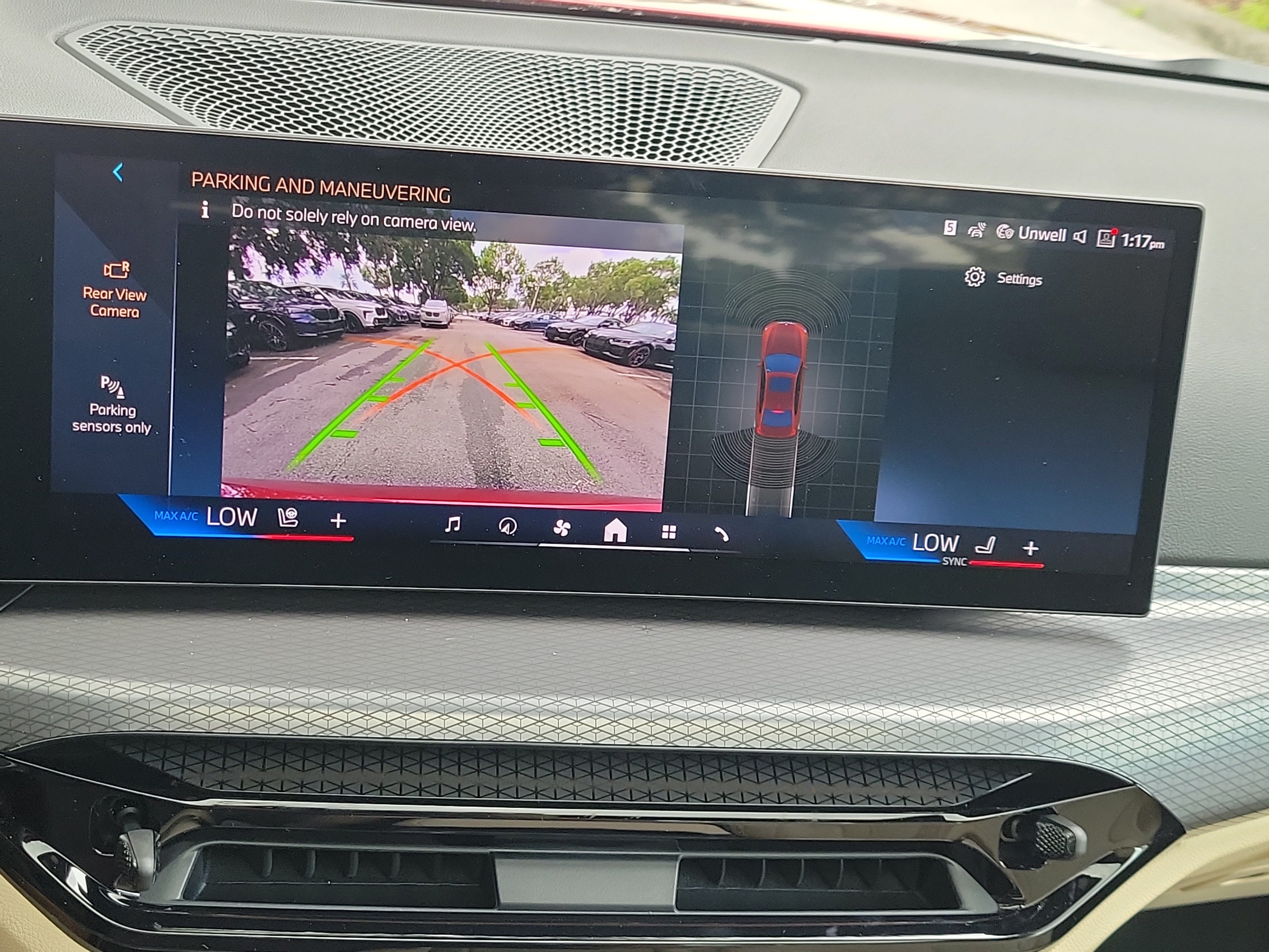 New 2026 BMW 330i Sedan w/ M Sport Package RWD image 24