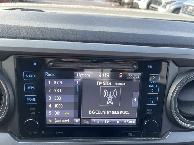 Certified 2017 Toyota Tacoma TRD Off-Road w/ Tow Package (A/T) image 17