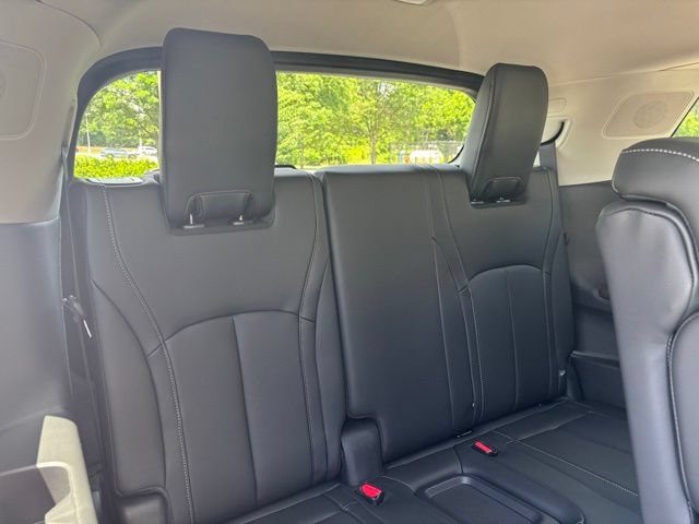 New 2027 INFINITI QX60 Luxe FWD image 30