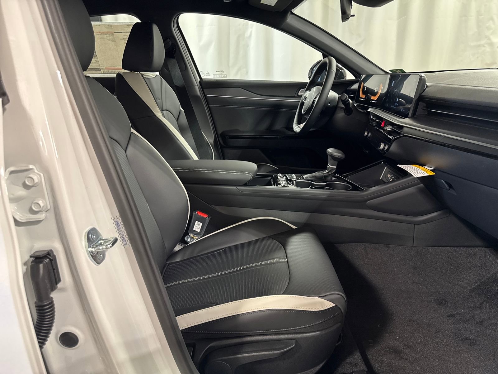 New 2026 Kia K5 GT-Line image 28