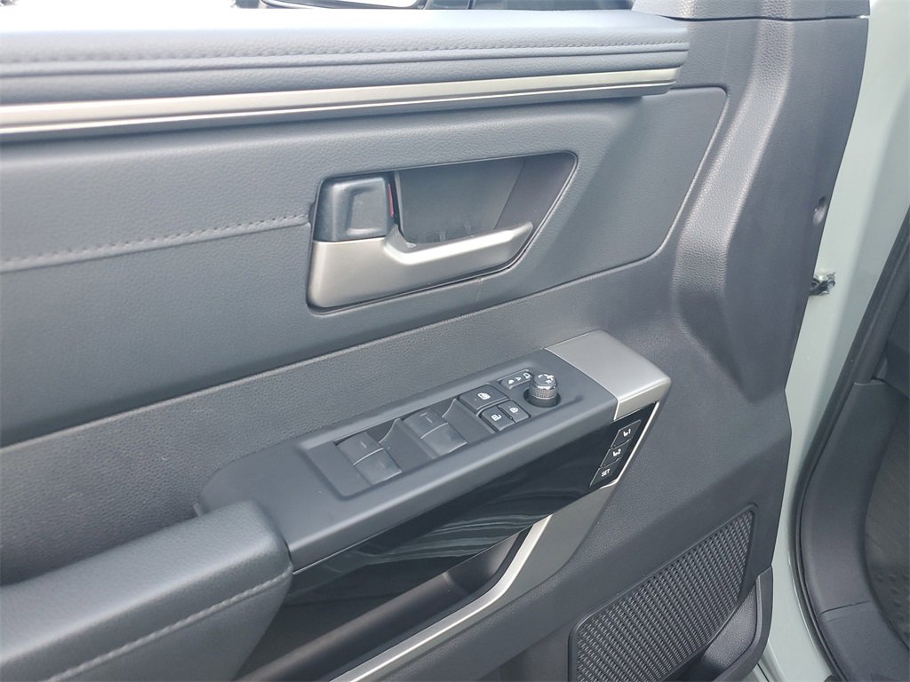 Used 2023 Toyota Tundra Limited image 19