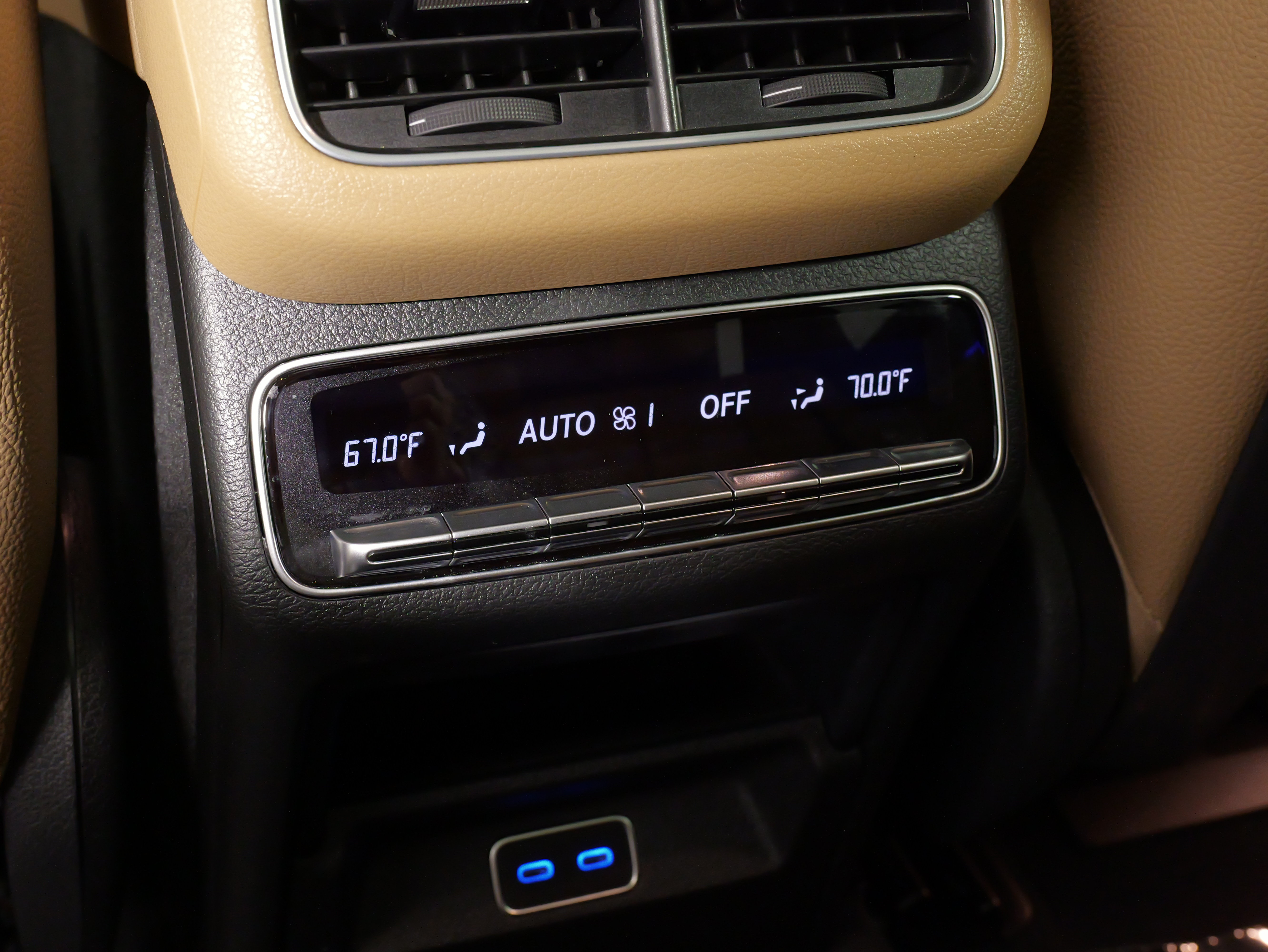 Used 2024 Mercedes-Benz GLE 450 4MATIC image 39