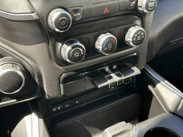 Used 2019 RAM 1500 Big Horn AWD/4WD image 28