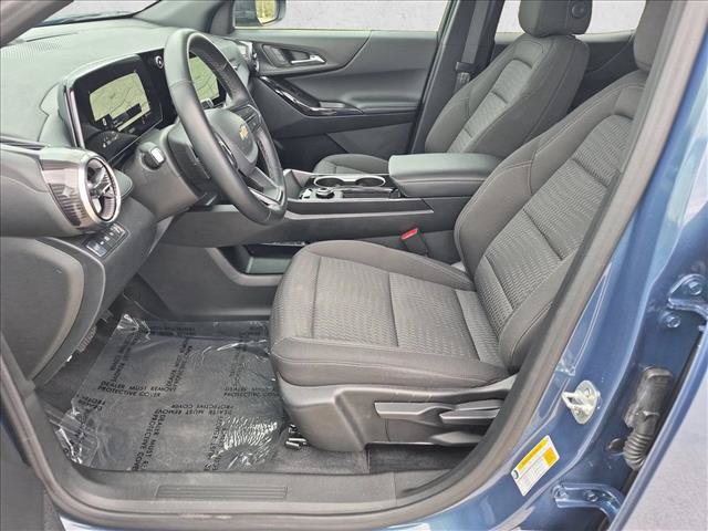 Used 2026 Chevrolet Equinox LT AWD/4WD image 15
