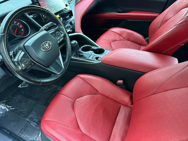 Used 2021 Toyota Camry XSE w/ Carpet Mat Package (TMS) FWD image 10