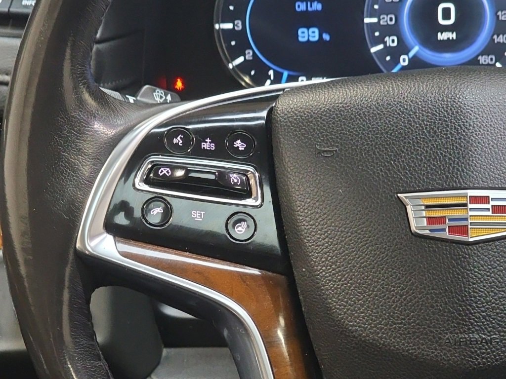Used 2020 Cadillac Escalade Luxury image 18