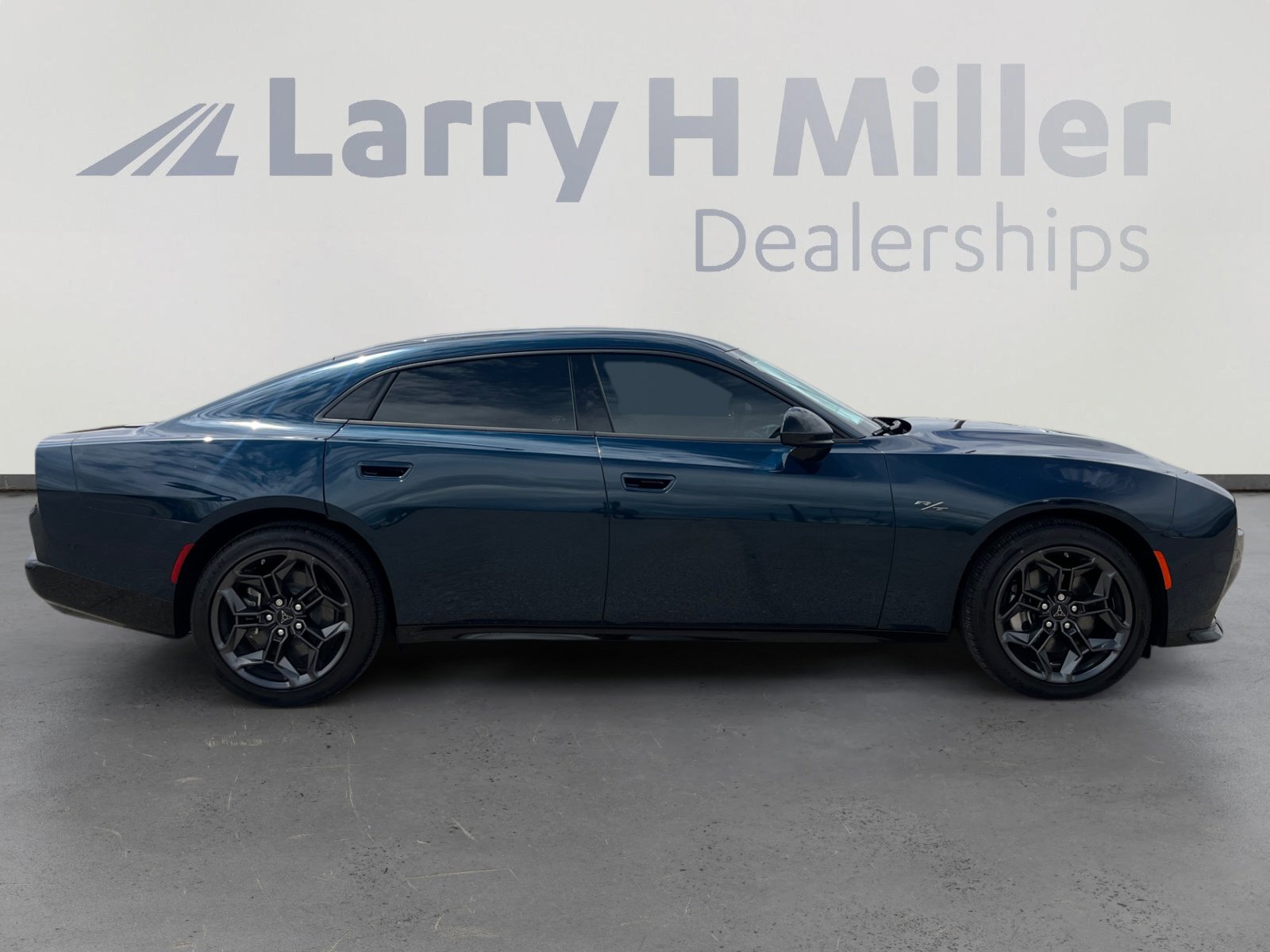 New 2026 Dodge Charger R/T AWD/4WD image 6