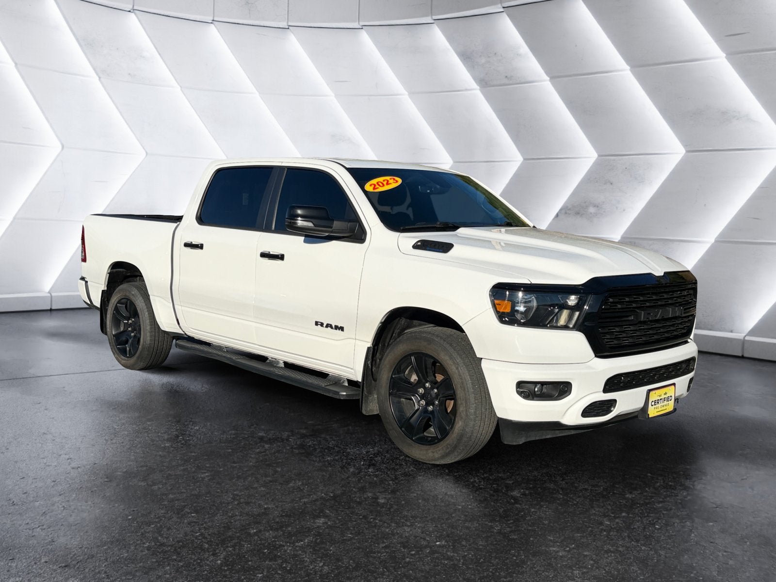 Used 2023 RAM 1500 Big Horn AWD/4WD image 7
