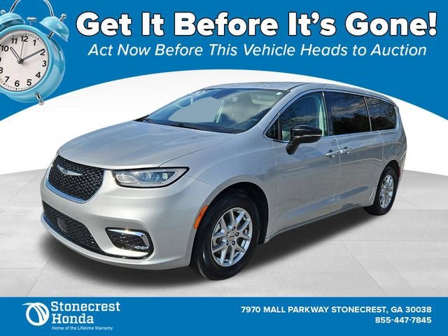Used 2024 Chrysler Pacifica Touring-L image 1
