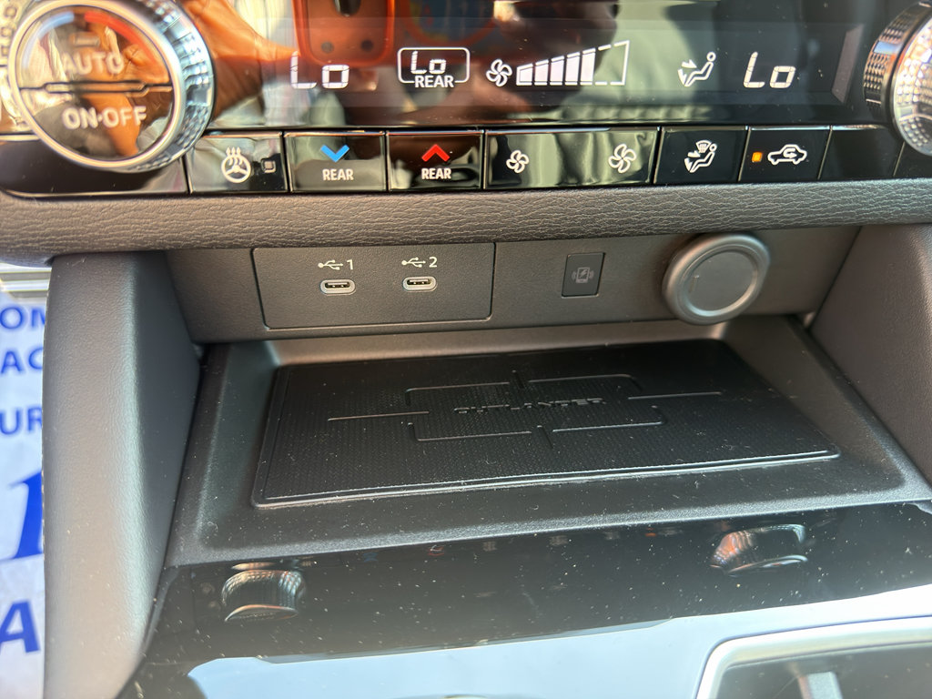 New 2026 Mitsubishi Outlander SEL FWD image 20
