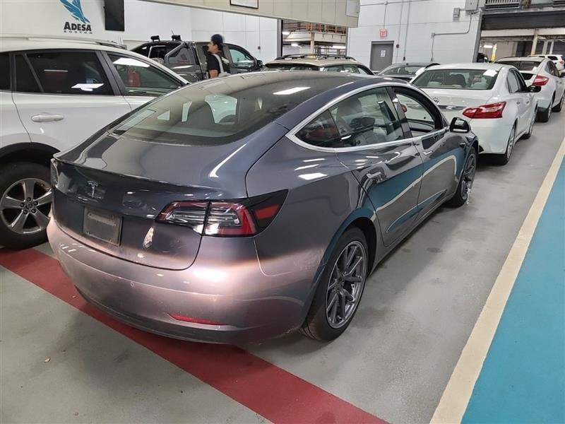 Used 2020 Tesla Model 3 Standard Range Plus RWD image 8