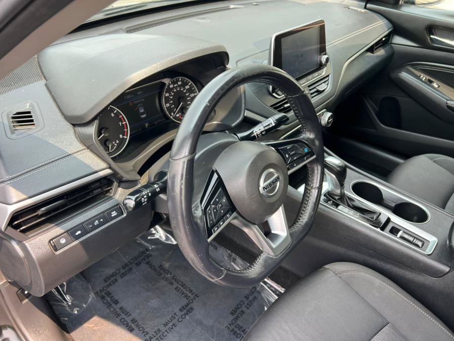 Used 2019 Nissan Altima 2.5 SV FWD image 9