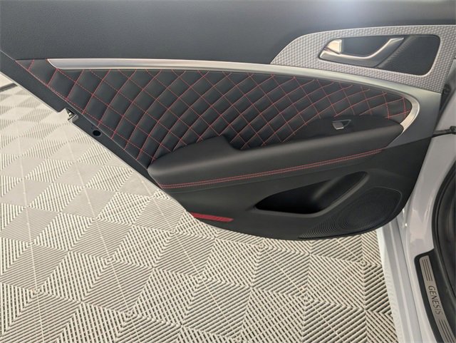 Used 2022 Genesis G70 3.3T image 28