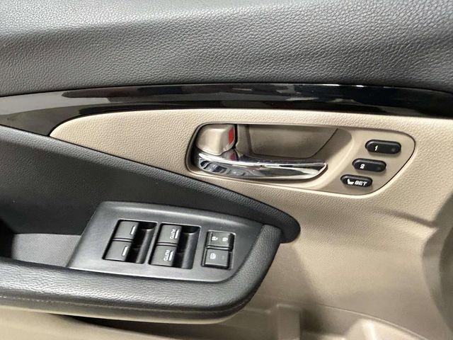 Used 2019 Honda Ridgeline RTL-E image 13