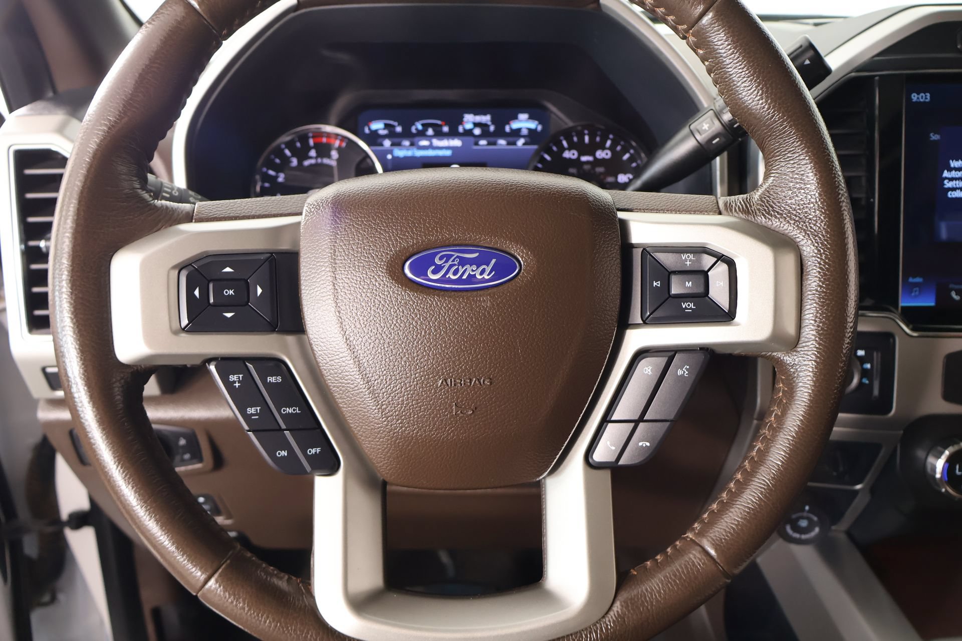 Used 2022 Ford F450 King Ranch w/ King Ranch Ultimate Package AWD/4WD image 3