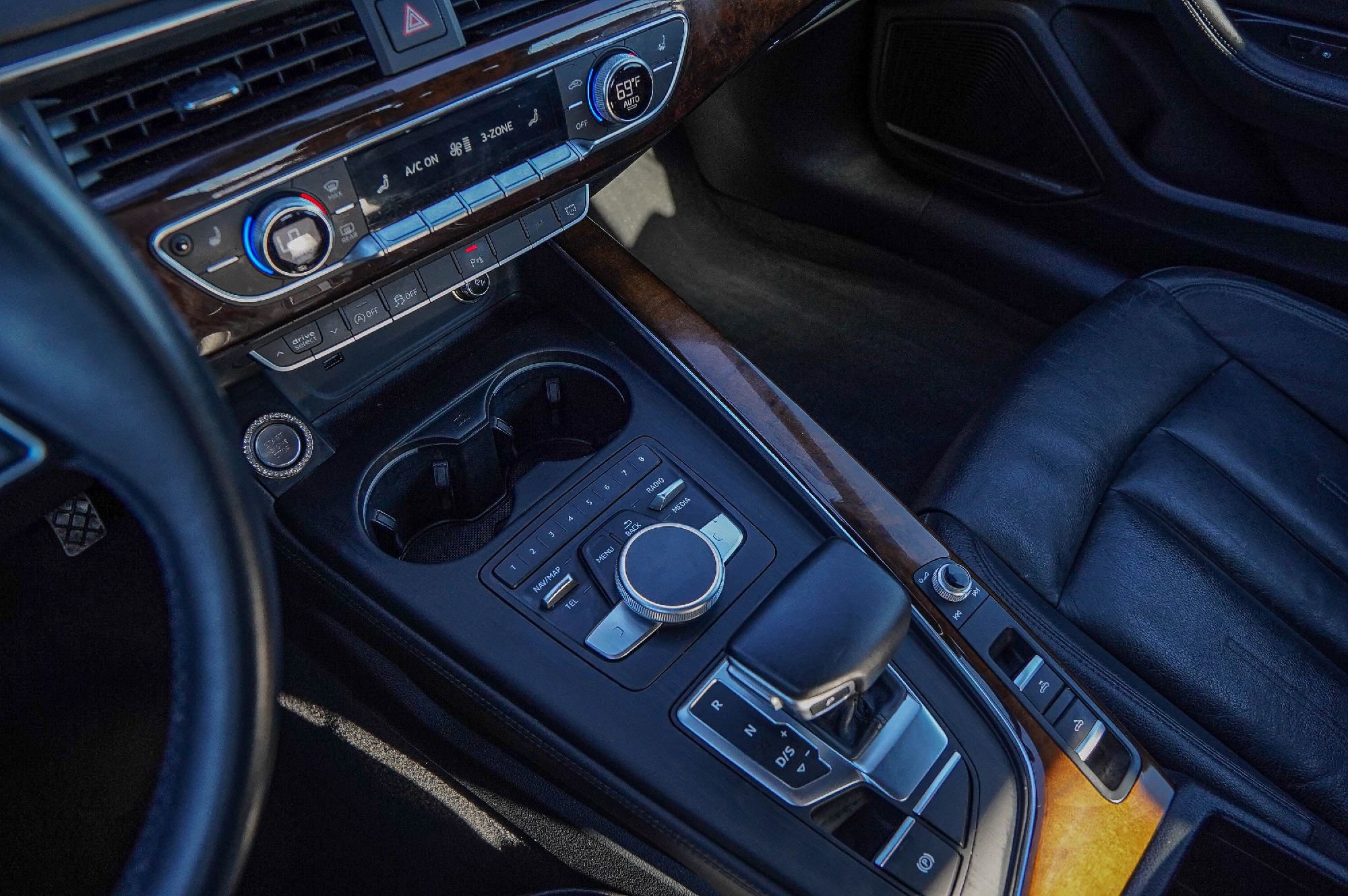 Used 2019 Audi A5 2.0T Premium Plus w/ Premium Plus image 17