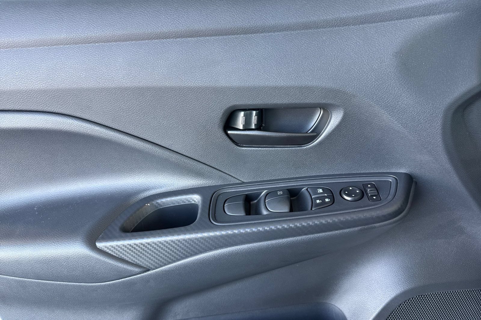 Certified 2025 Nissan Versa S w/ S Plus Package FWD image 13