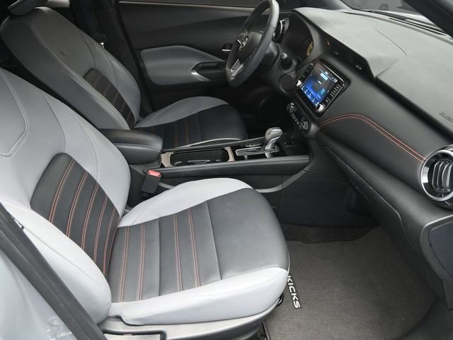 Used 2023 Nissan Kicks SR w/ SR Premium Package image 35