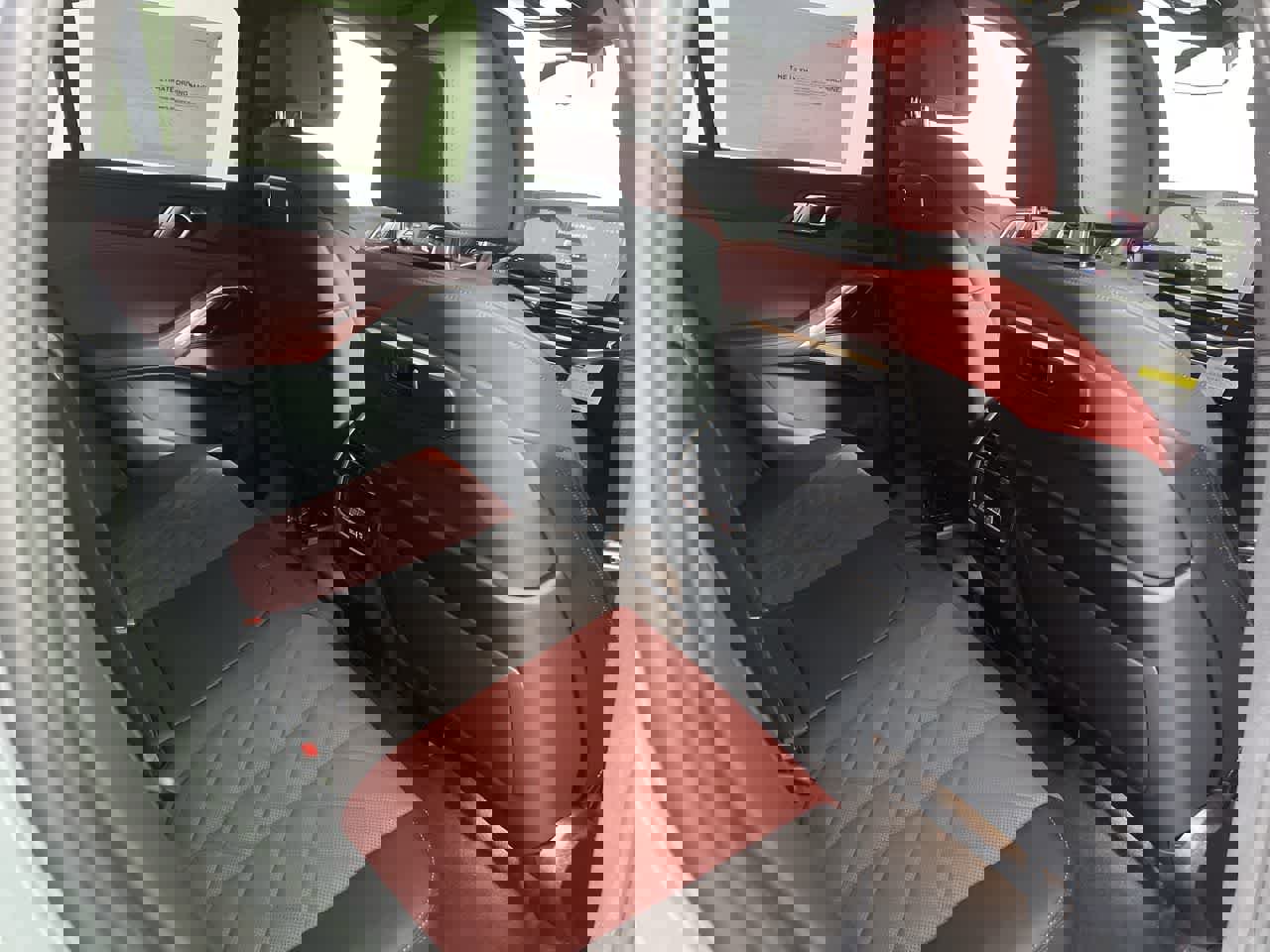 Certified 2024 BMW X6 xDrive40i w/ Premium Package image 14