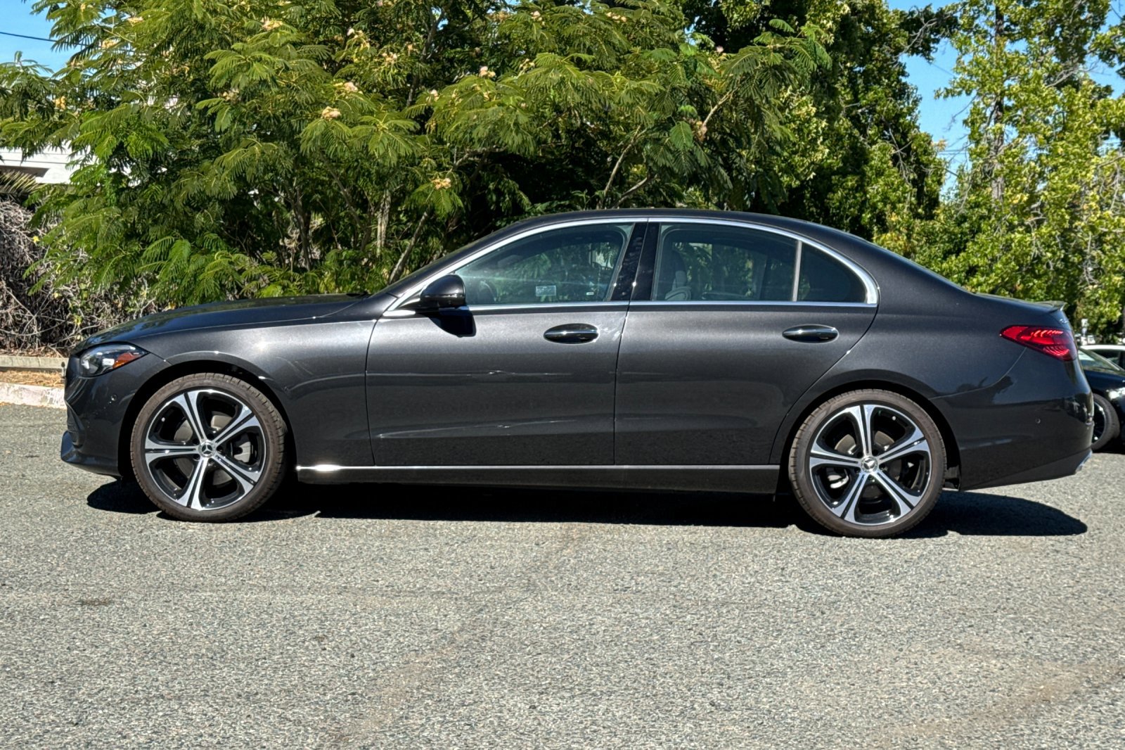 New 2025 Mercedes-Benz C 300 Sedan image 2