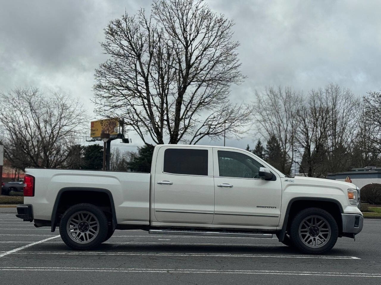 Used 2014 GMC Sierra 1500 SLT image 9