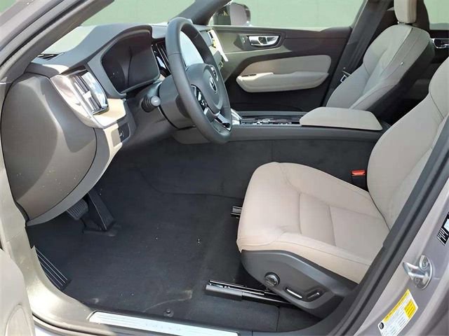 New 2026 Volvo XC60 B5 Plus w/ Protection Package Premier image 10