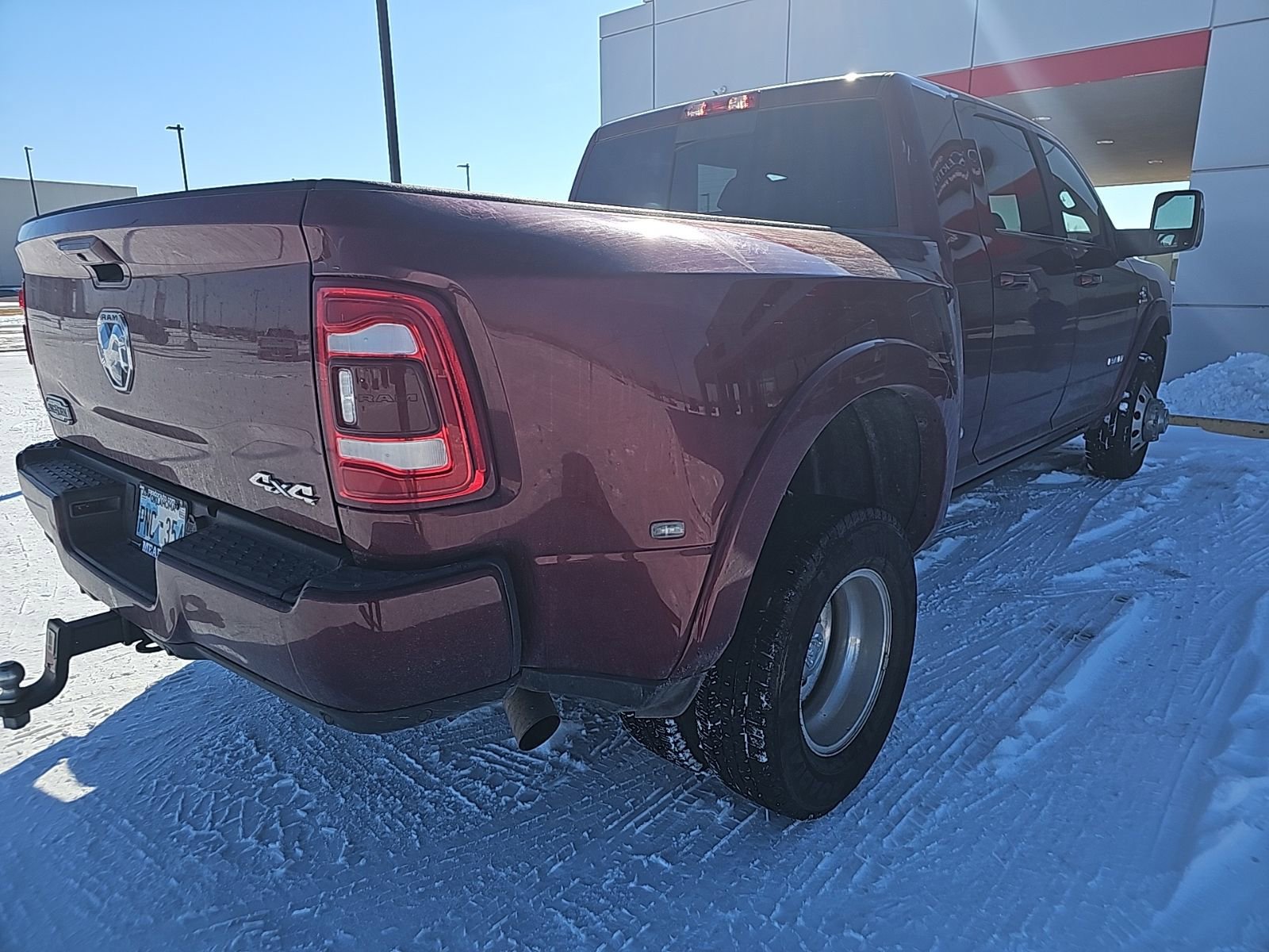 Used 2024 RAM 3500 Limited image 5