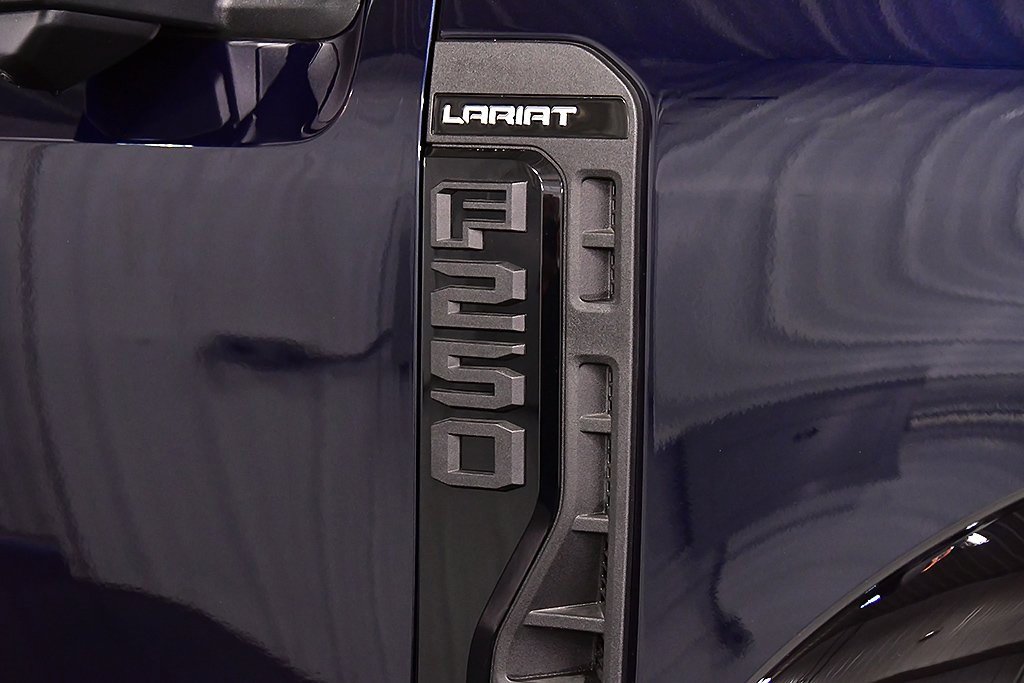 New 2025 Ford F250 Lariat w/ Lariat Ultimate Package image 10