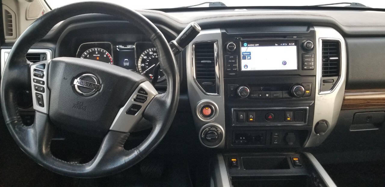 Used 2016 Nissan Titan SL AWD/4WD image 7